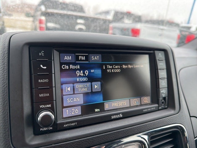 2015 Chrysler Town & Country S