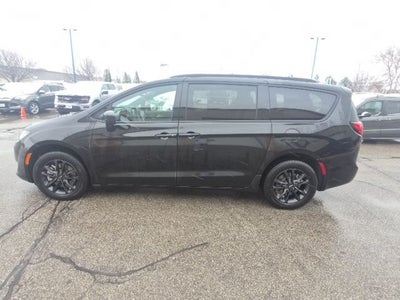 2020 Chrysler Pacifica Launch Edition