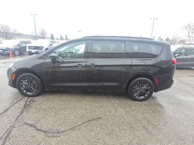 2020 Chrysler Pacifica Launch Edition