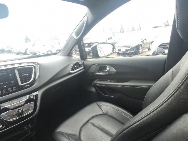 2020 Chrysler Pacifica Launch Edition