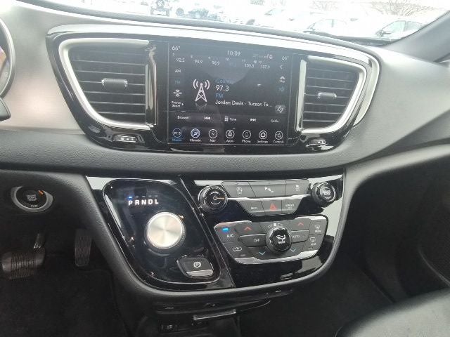 2020 Chrysler Pacifica Launch Edition