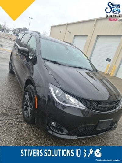 2020 Chrysler Pacifica Launch Edition