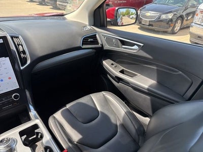 2021 Ford Edge Titanium