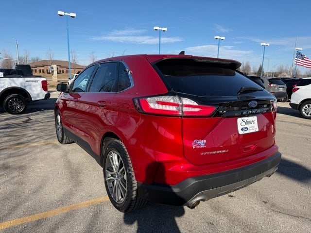 2022 Ford Edge Titanium