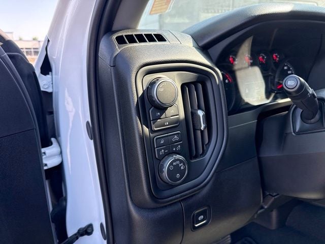 2026 Chevrolet Silverado 2500HD Custom
