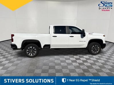 2026 Chevrolet Silverado 2500HD Custom