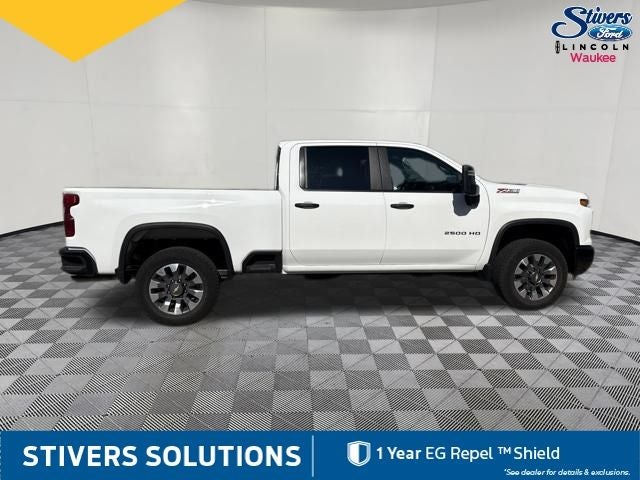2026 Chevrolet Silverado 2500HD Custom