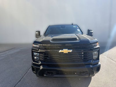 2024 Chevrolet Silverado 2500HD Custom