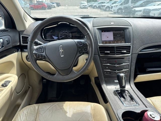 2019 Lincoln MKT Standard
