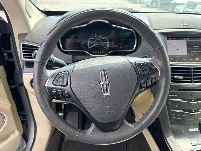 2019 Lincoln MKT Standard