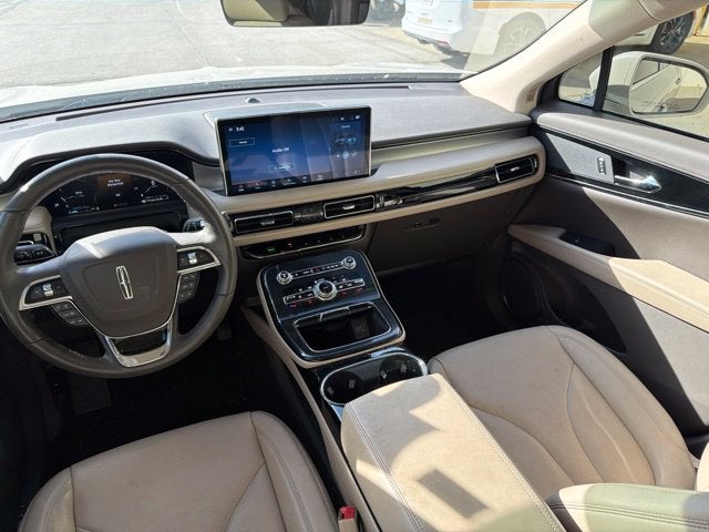 2022 Lincoln Nautilus Standard