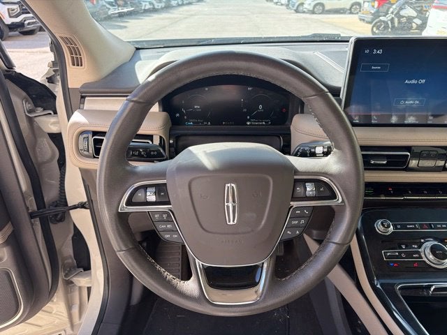 2022 Lincoln Nautilus Standard