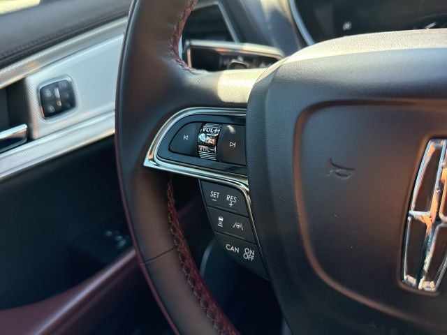 2019 Lincoln Nautilus Black Label