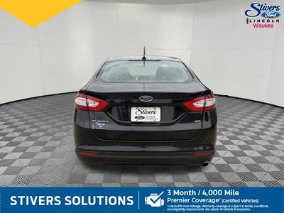 2016 Ford Fusion SE