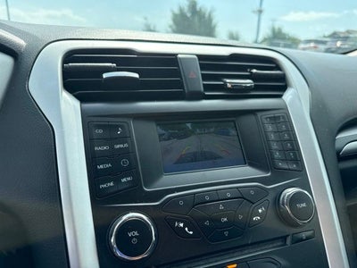 2016 Ford Fusion SE