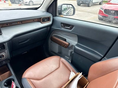2023 Ford Maverick Lariat
