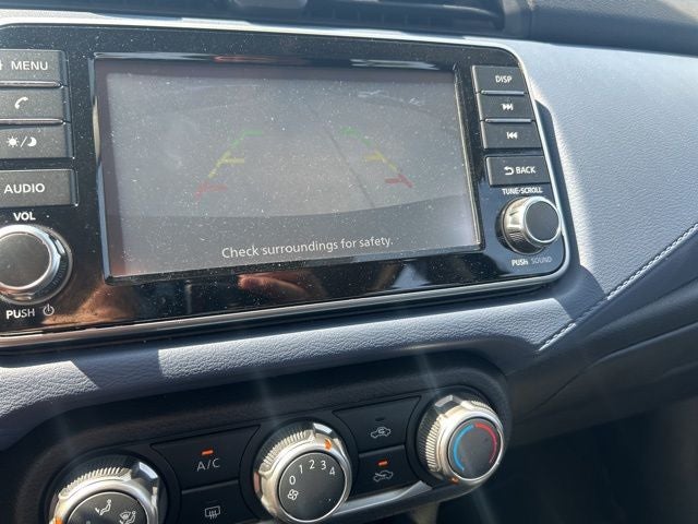 2024 Nissan Versa 1.6 SV