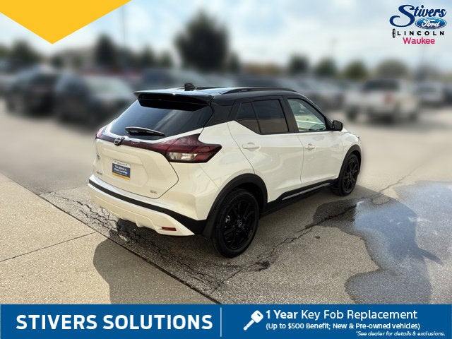 2023 Nissan Kicks SR