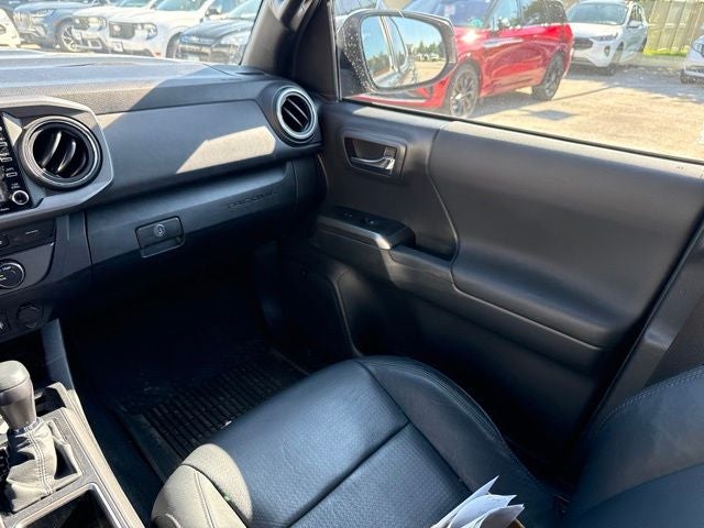 2022 Toyota Tacoma TRD Sport V6