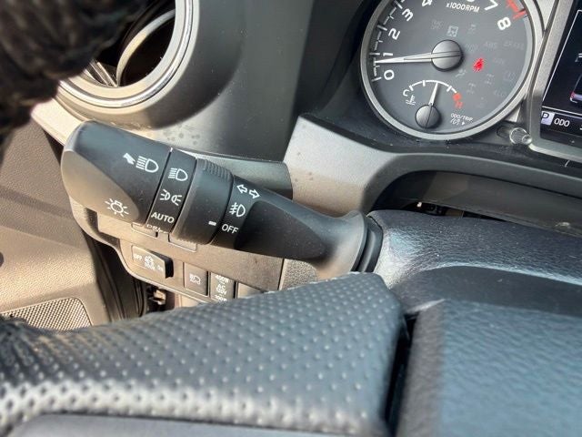2022 Toyota Tacoma TRD Sport V6