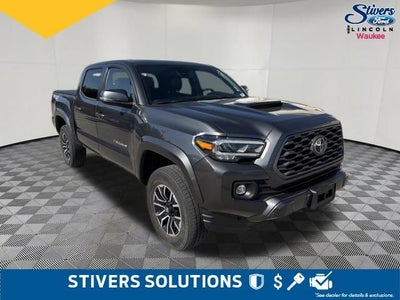 2022 Toyota Tacoma TRD Sport V6