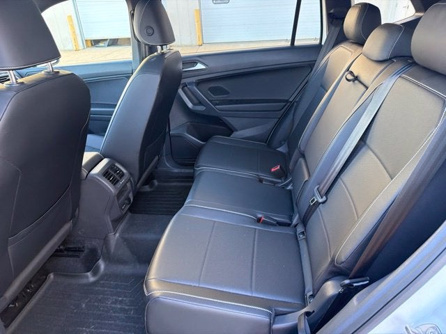 2021 Volkswagen Tiguan 2.0T SE R-Line Black