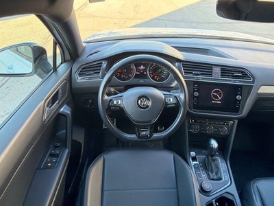 2021 Volkswagen Tiguan 2.0T SE R-Line Black