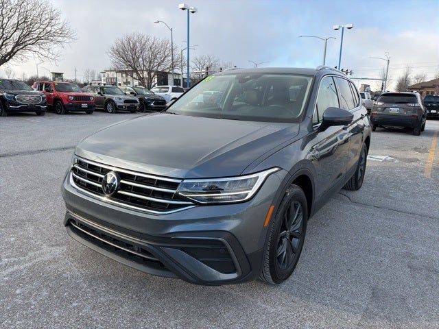 2023 Volkswagen Tiguan 2.0T SE