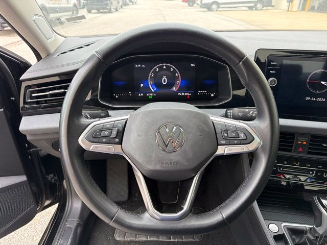 2025 Volkswagen Jetta 1.5T SE