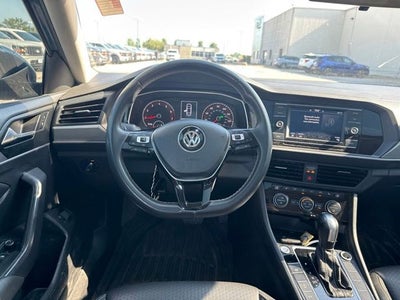 2021 Volkswagen Jetta R-Line