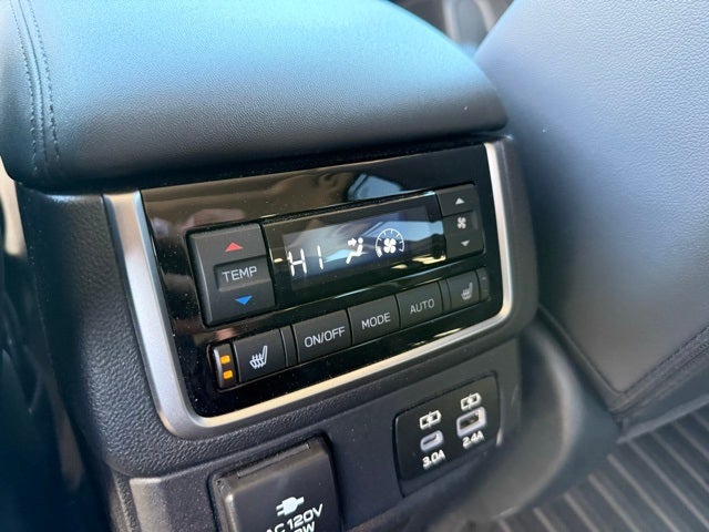 2025 Subaru Ascent Onyx Edition Touring