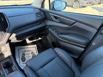 2025 Subaru Ascent Onyx Edition Touring