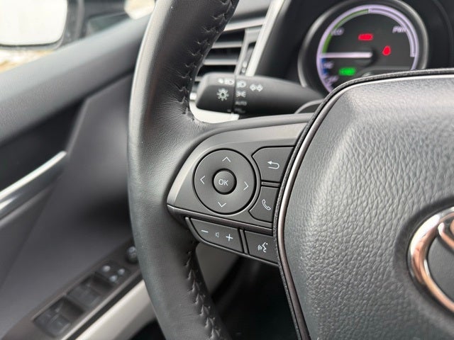 2024 Toyota Camry Hybrid SE