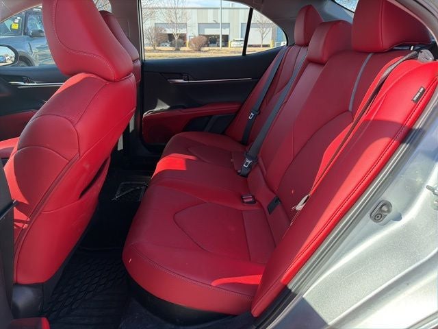 2022 Toyota Camry Hybrid XSE