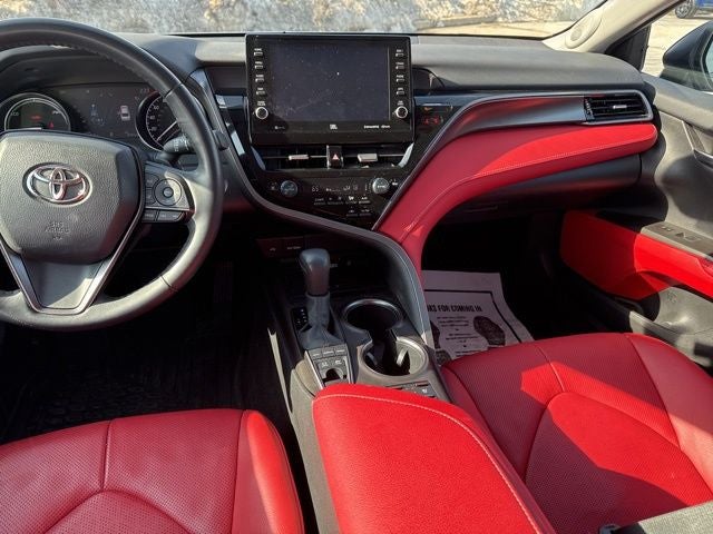 2022 Toyota Camry Hybrid XSE