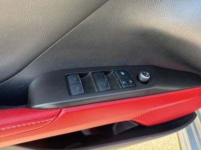 2022 Toyota Camry Hybrid XSE