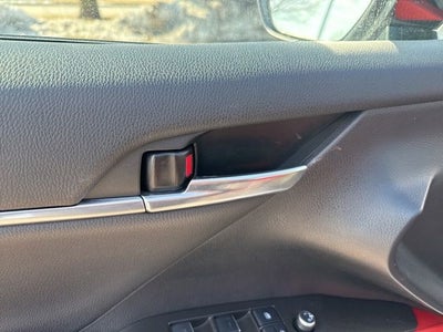 2022 Toyota Camry Hybrid XSE