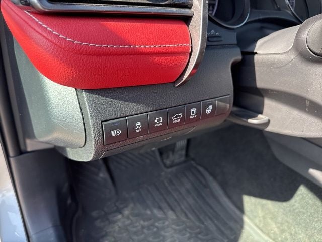 2022 Toyota Camry Hybrid XSE