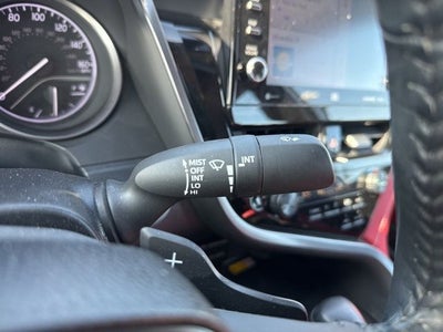 2022 Toyota Camry Hybrid XSE