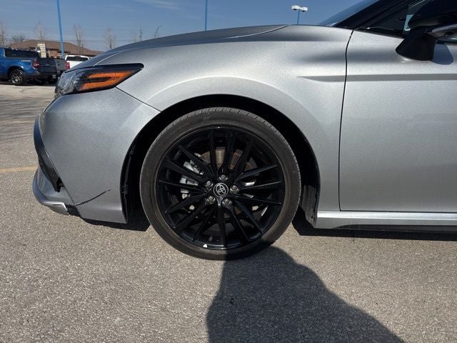 2022 Toyota Camry Hybrid XSE