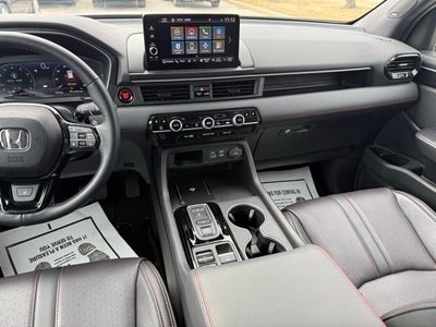 2025 Honda Pilot Black Edition