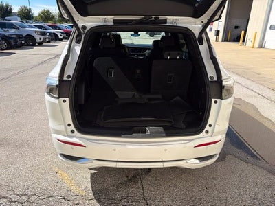 2022 Buick Enclave Avenir
