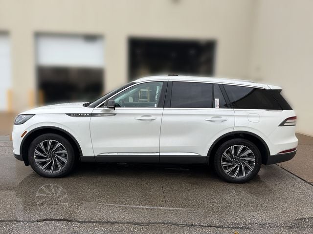 2027 Lincoln Aviator Premiere