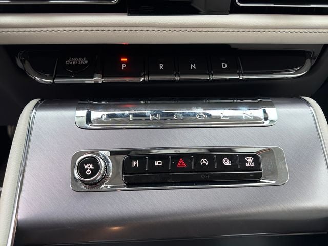 2027 Lincoln Aviator Premiere