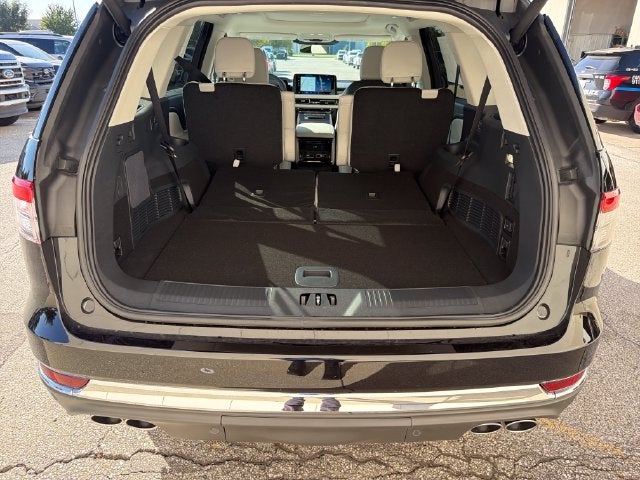 2027 Lincoln Aviator Premiere Premium