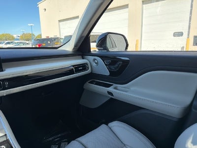 2027 Lincoln Aviator Reserve Premium