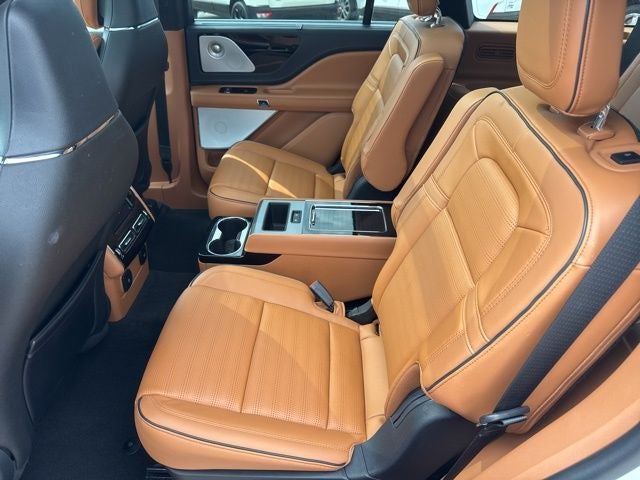 2025 Lincoln Aviator Black Label