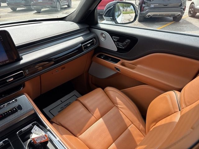 2025 Lincoln Aviator Black Label