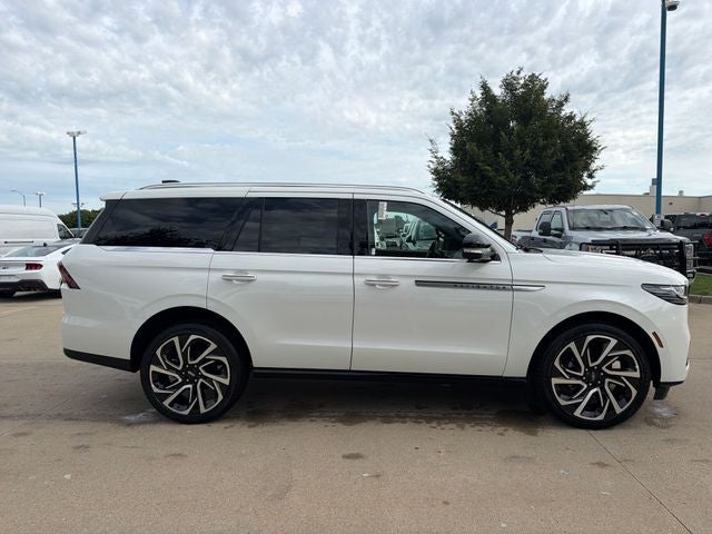 2026 Lincoln Navigator Reserve