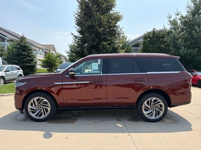 2027 Lincoln Navigator Reserve
